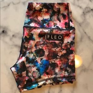 FLEO Power High Rise Shorts - 4"